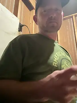 Snapshot of smokeymt420 chatting on 01/10/26, 02:13 smokeymt420 online show from 01/10/26, 02:13