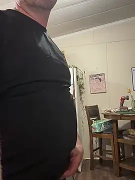 Snapshot of smokeymt420 chatting on 01/13/26, 07:46 smokeymt420 online show from 01/13/26, 07:46