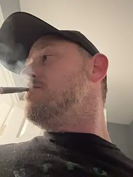 Snapshot of smokeymt420 chatting on 02/03/26, 06:40 smokeymt420 online show from 02/03/26, 06:40