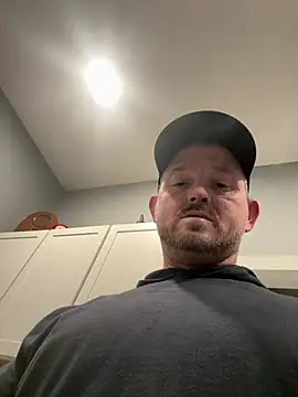 Snapshot of smokeymt420 chatting on 02/11/26, 05:45 smokeymt420 online show from 02/11/26, 05:45