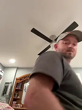 Snapshot of smokeymt420 chatting on 03/11/26, 07:42 smokeymt420 online show from 03/11/26, 07:42