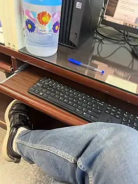 bigshow112 online show from 12/05/24, 06:32