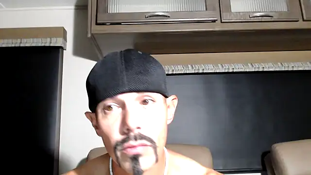 Snapshot of ThickD2C chatting on 02/27/26, 06:30 ThickD2C online show from 02/27/26, 06:30