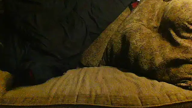 Snapshot of Yankeedave420 chatting on 04/13/26, 05:46 Yankeedave420 online show from 04/13/26, 05:46