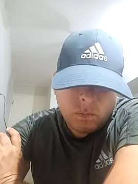 chicoguapo8 online show from 02/25/25, 01:20