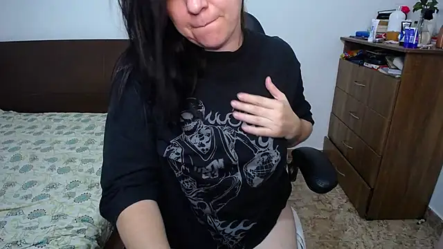 alexa milsf online show from 10/07/25, 01:36