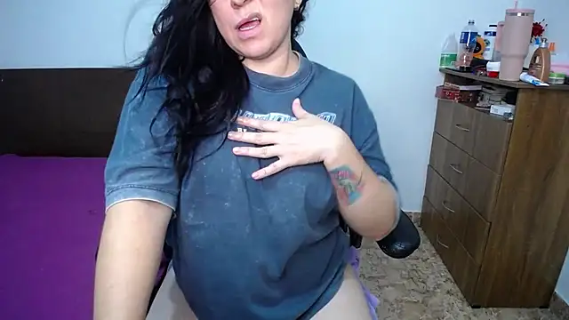 alexa milsf online show from 04/12/26, 02:49