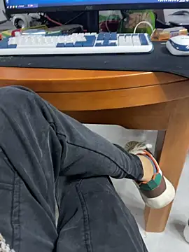 Snapshot of xiahou888 chatting on 10/31/25, 09:21 xiahou888 online show from 10/31/25, 09:21