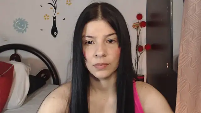 Estefani 32 online show from 10/05/25, 02:59