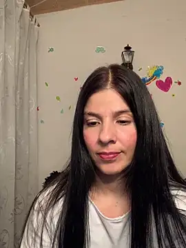 Snapshot of Estefani_32 chatting on 05/03/26, 12:38 Estefani 32 online show from 05/03/26, 12:38