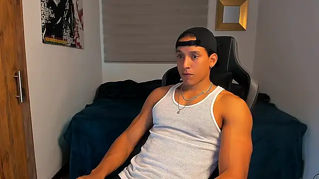 Liam V online show from 12/24/24, 01:38