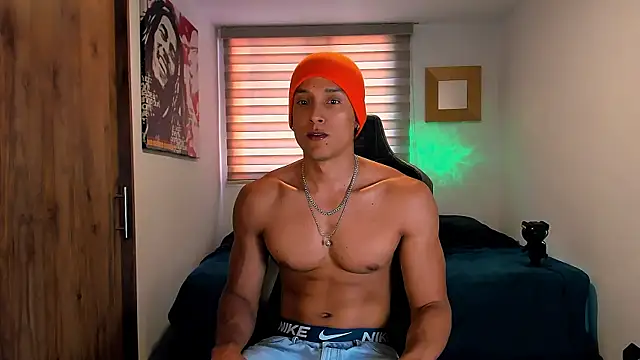 Liam V online show from 01/30/25, 08:53