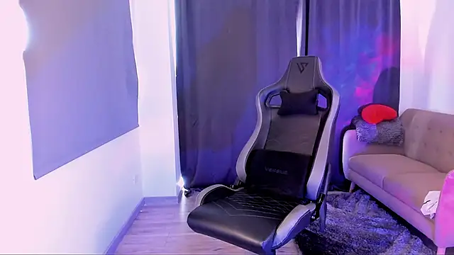 Liam V online show from 03/20/25, 07:57