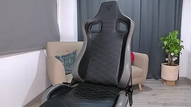 Liam V online show from 02/11/26, 03:55