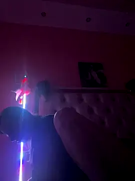 Flossy Vettie online show from 11/21/25, 05:11