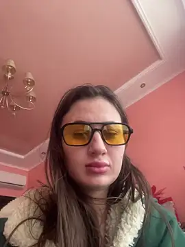 Flossy Vettie online show from 02/18/26, 09:49