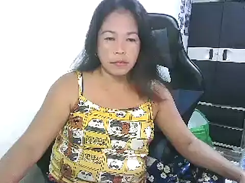 Snapshot of yummytitsxxx168 chatting on 01/10/25, 02:46 yummytitsxxx168 online show from 01/10/25, 02:46