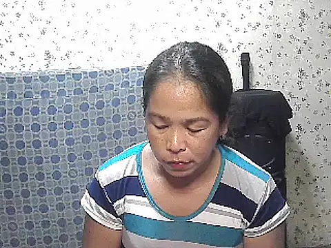 Snapshot of yummytitsxxx168 chatting on 02/28/25, 03:37 yummytitsxxx168 online show from 02/28/25, 03:37