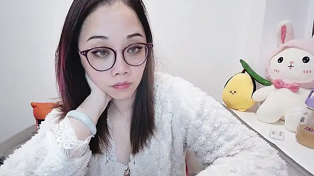 Snapshot of Giuliam chatting on 02/19/25, 01:39 Giuliam online show from 02/19/25, 01:39