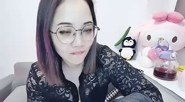 Snapshot of Giuliam chatting on 03/20/25, 09:26 Giuliam online show from 03/20/25, 09:26