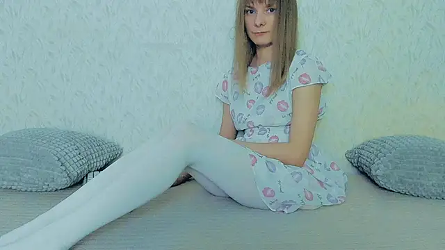 YourCaramel online show from 03/03/25, 11:44