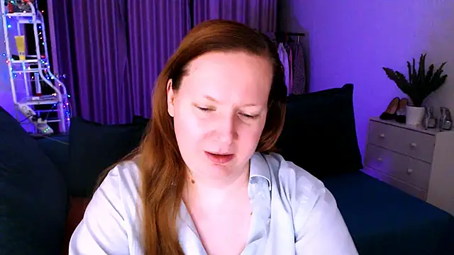 GoddessLara online show from 12/29/24, 06:05