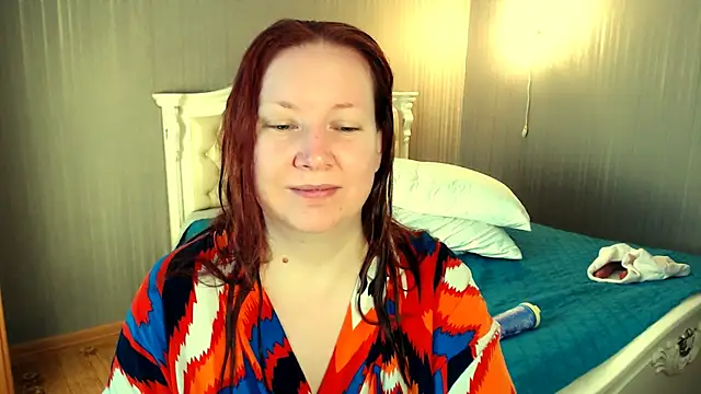 Snapshot of GoddessLara chatting on 04/01/26, 01:06 GoddessLara online show from 04/01/26, 01:06