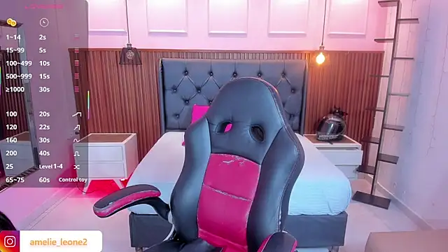 AMELIELEONE online show from 10/09/25, 12:36