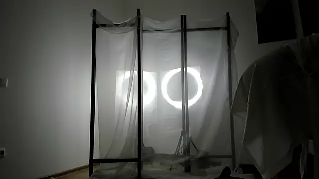 ChloeTayaa online show from 03/06/26, 06:43