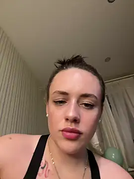 Lisaaan online show from 01/09/25, 03:12