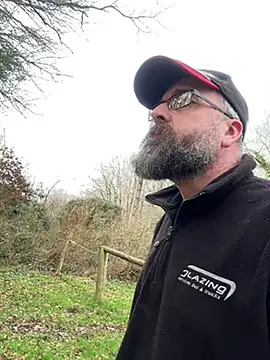 jim470 online show from 02/12/25, 01:37