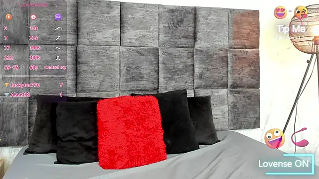 Snapshot of SusanRodriguez_ chatting on 01/07/25, 08:31 SusanRodriguez online show from 01/07/25, 08:31