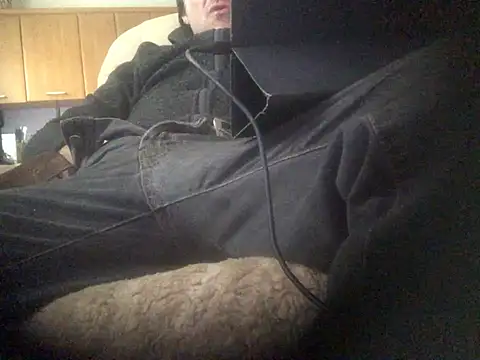 translove online show from 02/07/25, 02:04