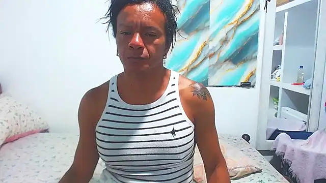Snapshot of cositarrica_xxx chatting on 05/21/26, 12:56 cositarrica xxx online show from 05/21/26, 12:56