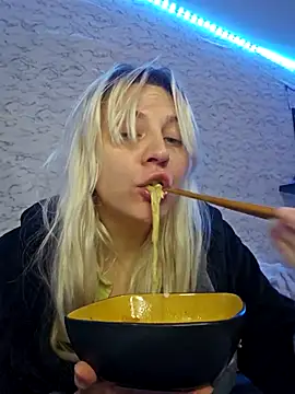 ScarletCallings420 online show from 01/05/26, 10:24