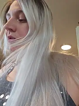 ScarletCallings420 online show from 06/25/26, 03:39