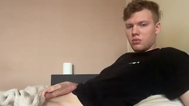 sexybooii6968 online show from 10/26/25, 11:05