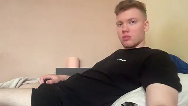 sexybooii6968 online show from 04/09/26, 11:59