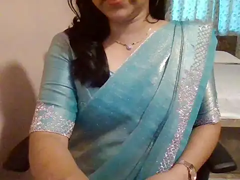 Pinky 4 online show from 11/16/25, 10:43