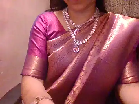 Pinky 4 online show from 06/25/26, 04:33