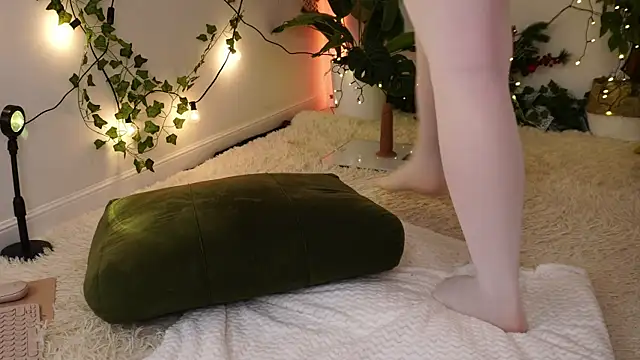 ScarletBlaze online show from 03/14/25, 12:21