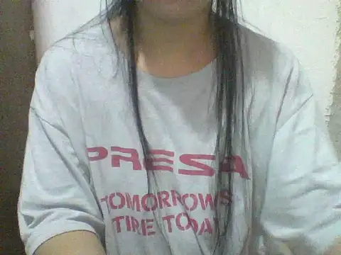 Snapshot of spankmybootyxxx chatting on 11/30/25, 01:31 spankmybootyxxx online show from 11/30/25, 01:31