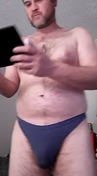 Snapshot of EZYves chatting on 12/05/24, 12:08 EZYves online show from 12/05/24, 12:08