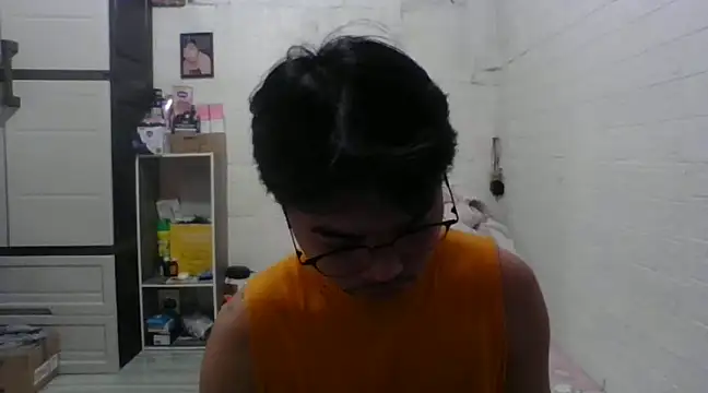 Snapshot of xAsianTwinkx chatting on 02/08/25, 12:17 xAsianTwinkx online show from 02/08/25, 12:17