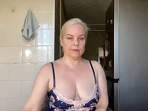 Snapshot of milaja chatting on 04/26/26, 08:45 milaja online show from 04/26/26, 08:45