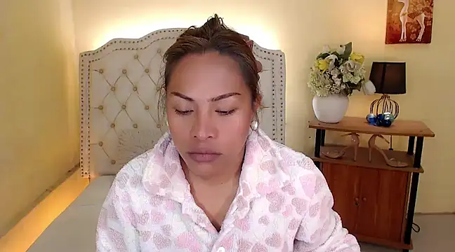 DreamLADYBOY online show from 12/27/24, 12:39