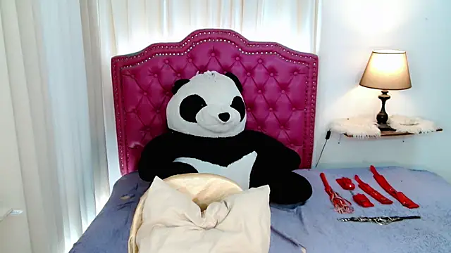 Snapshot of DreamLADYBOY chatting on 05/03/26, 02:23 DreamLADYBOY online show from 05/03/26, 02:23