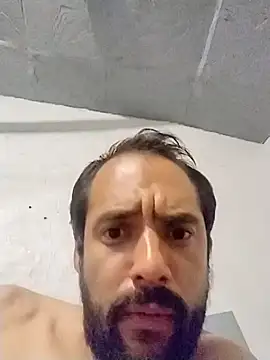 Snapshot of Brhama44 chatting on 03/30/26, 12:50 Brhama44 online show from 03/30/26, 12:50