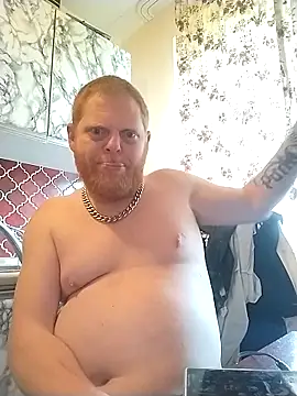 Snapshot of Baumhackel chatting on 04/19/26, 08:24 Baumhackel online show from 04/19/26, 08:24