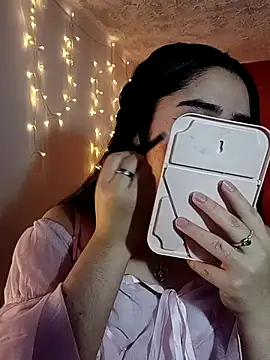 IvonneT online show from 03/02/25, 10:38